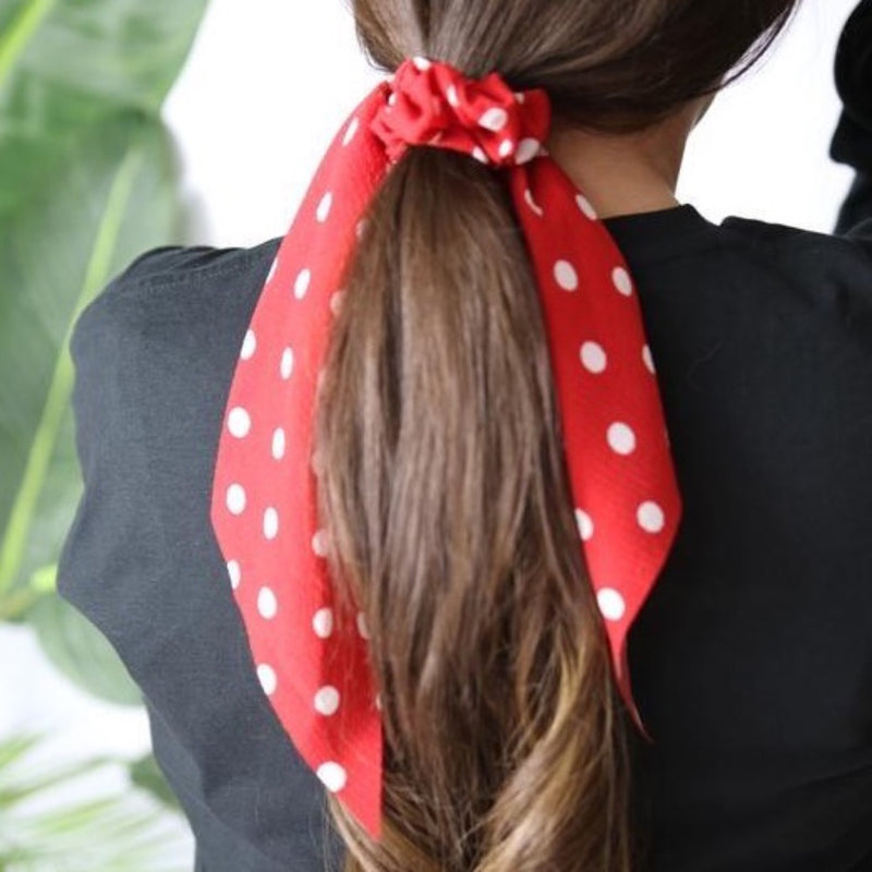 Red and white spotty scrunchy – The Wanderlust Collection